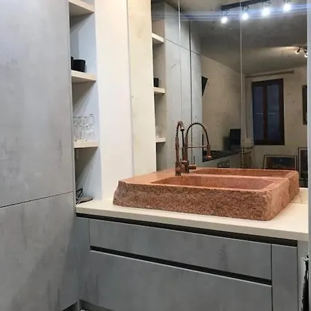 Delightful Apartment At 5 Mins From Rialto Bridge Venedig Exterior foto